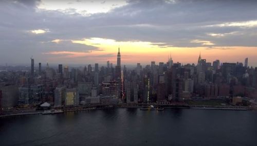 manhattan-forever: manhattan-forever:manhattan-forever: Manhattanhenge. The 34th Street (from Hu