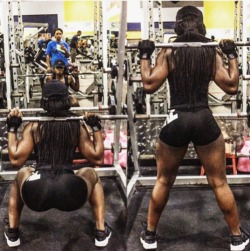 No plastic squats only way to grow them glutes