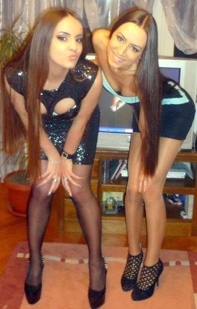 jonnafina: Bimbos.