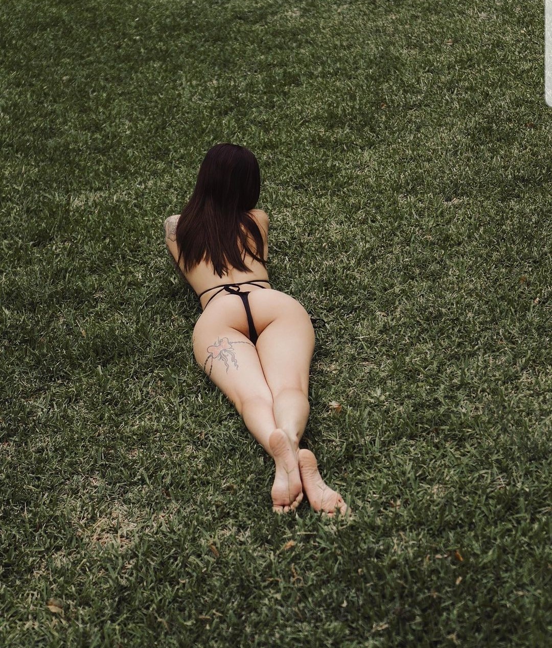 noneighbors-noproblems: Sexy as fuuuuuuuck 😍