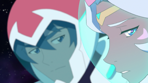 witchy-writes: Gee, Allura! How come your mom lets you have two half—galra boyfriends?