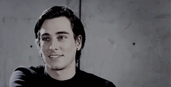 rickonstvrk: that’s how feelings sound like  travis hawley, night riots • take me back to your love,