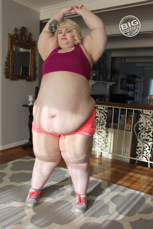 Porn cl6672:  ssbbw-loverfa:  Workout with ssbbw photos