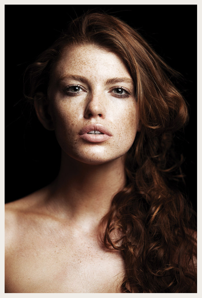 nowearland:  Kate Potter by Daniel Martinez 