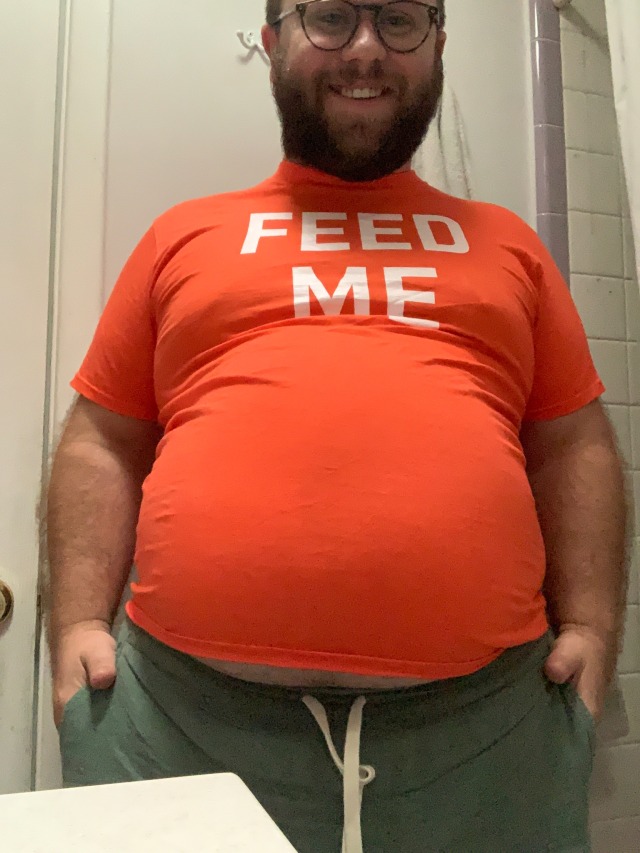 Chubby Guys Fattening Bellies On Tumblr