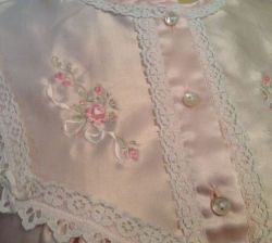 acuriousidea: Vintage Barbizon Nightgown