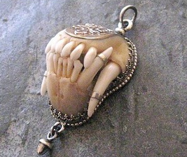 sixpenceee:  Horor/Creepy/Strange Jewelry.  Some of these can be found at Etsy.  You may also like:  Gem Stone Skulls Horror Foods Beautiful Cemeteries (Part 1) (Part 2) 