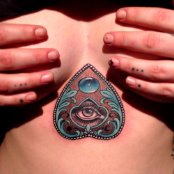 thievinggenius:  Tattoo done by Eilo Martin.