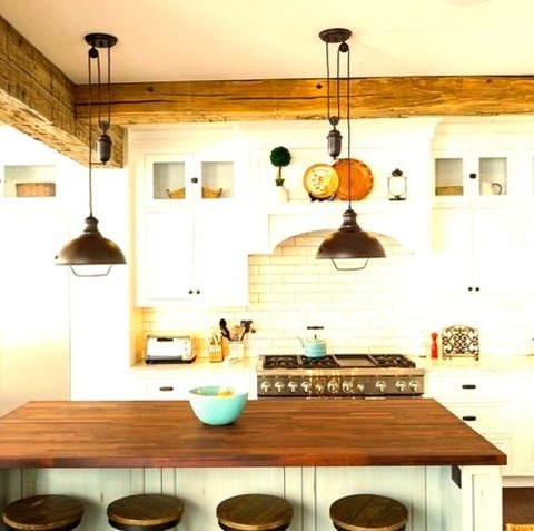 Farmhouse Kitchen - Kitchen