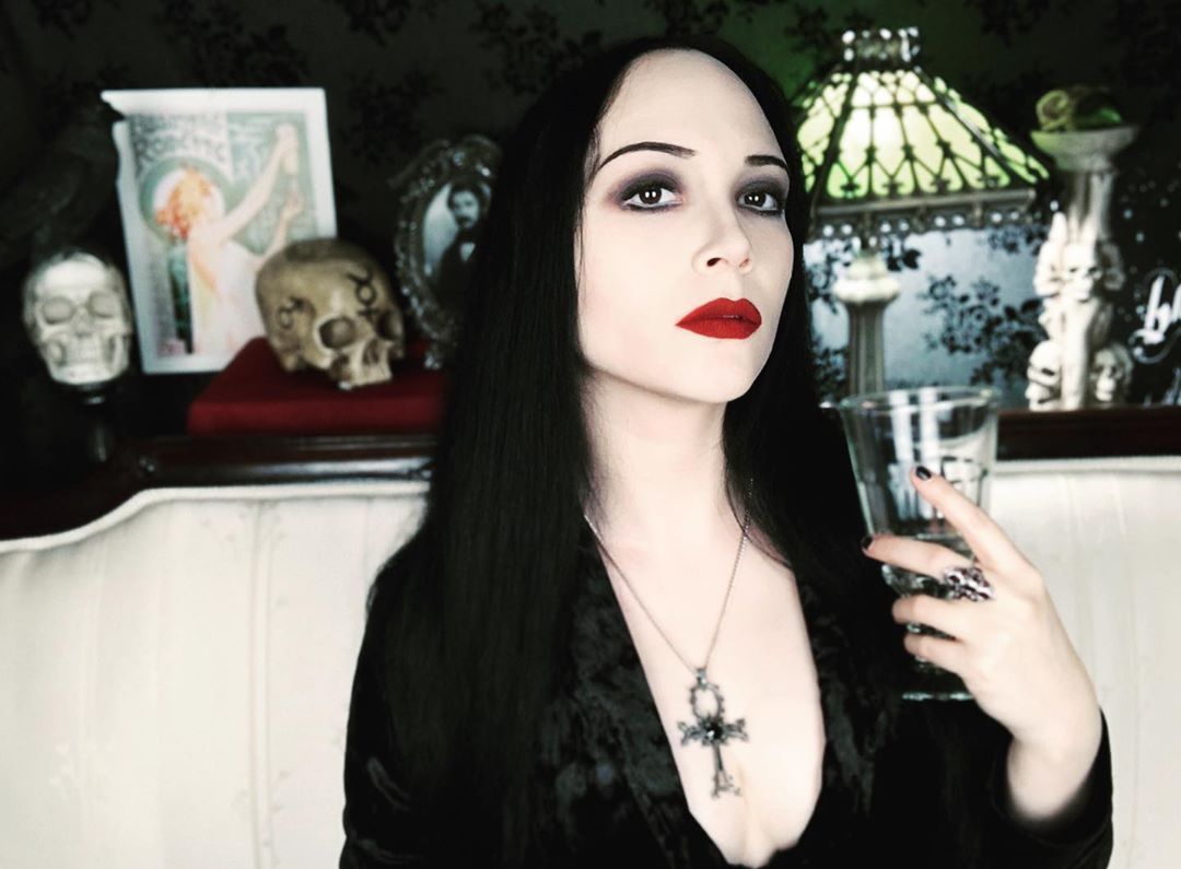 My latest absinthe review is up! You’ll get to hear my thoughts on ...