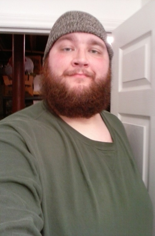 addictedtopudge:  0nigum0:  Just got back from a walk and thought I looked cute in my stocking cap so you guys get a selfie  When did you get a fuzzy face?!  I stopped shaving in September