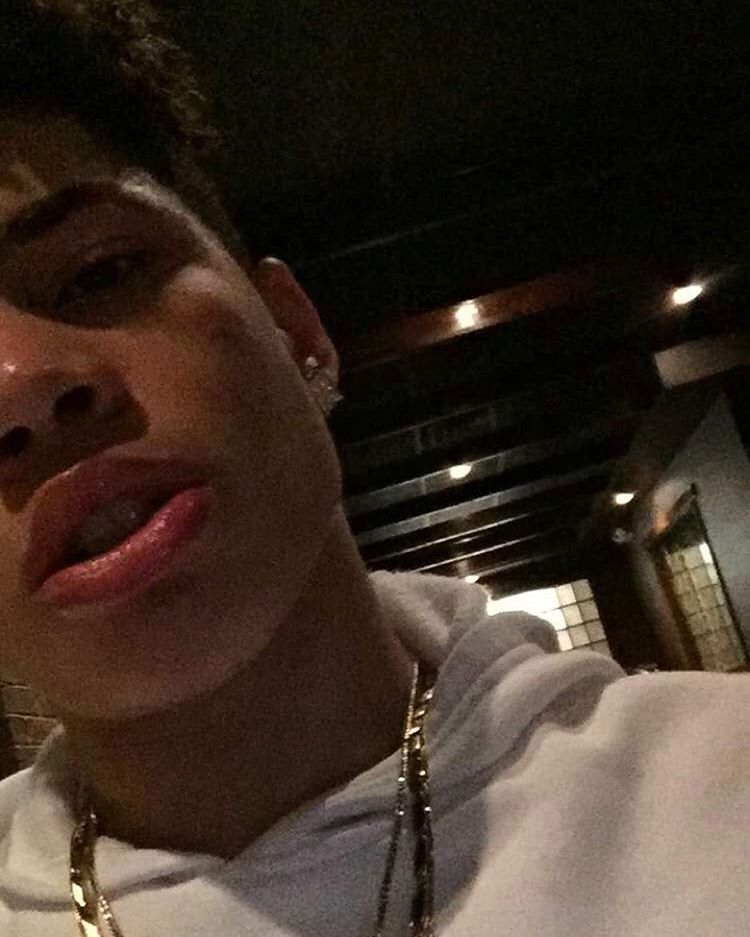 LOVELY HOE