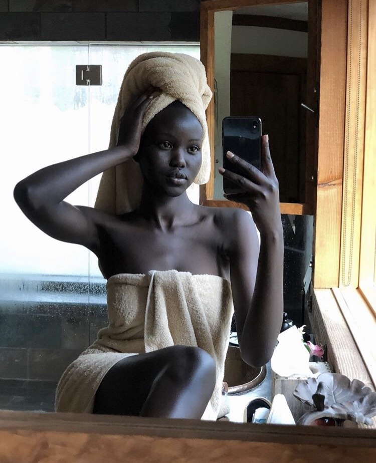 boringangel: @adutakech: Goodmorning to me, good afternoon/night to you 😘  