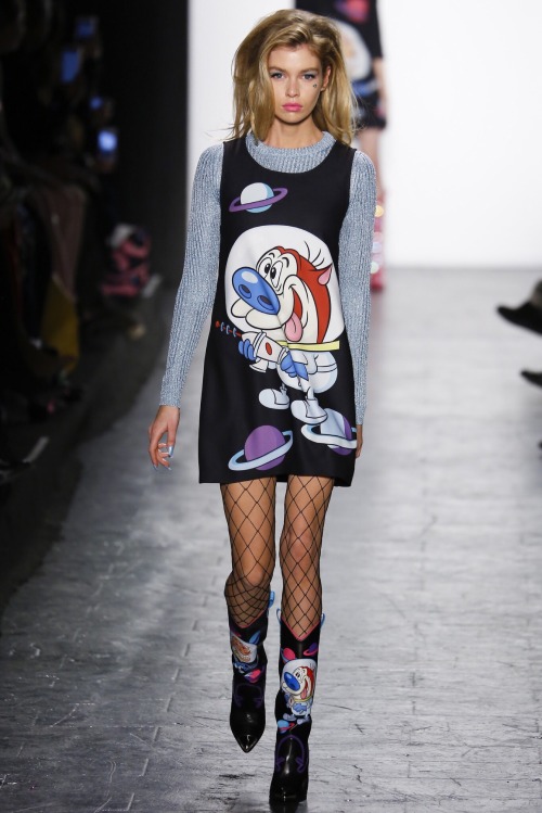 Jeremy Scott Fall 2016 Ready-To-Wear