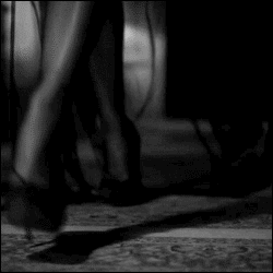 sub-textural: Always strut. “If I had my way, I’d wear jewelry, a great pair