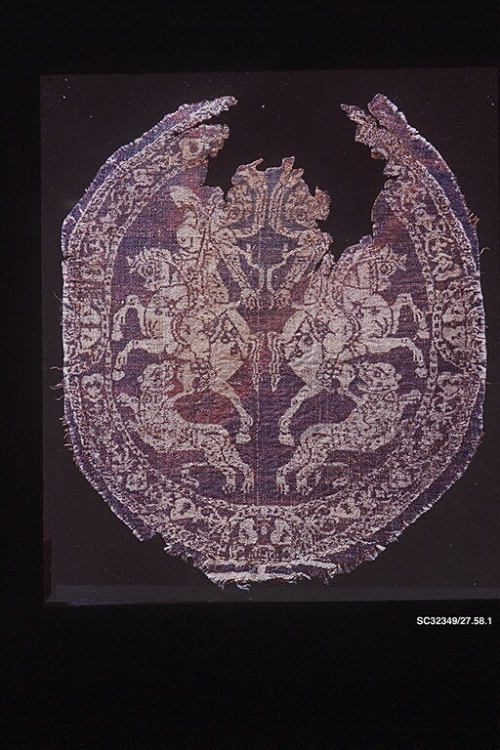 met-islamic-art:Medallion Depicting Addorsed Amazons on Horseback, Metropolitan Museum of Art: Islam