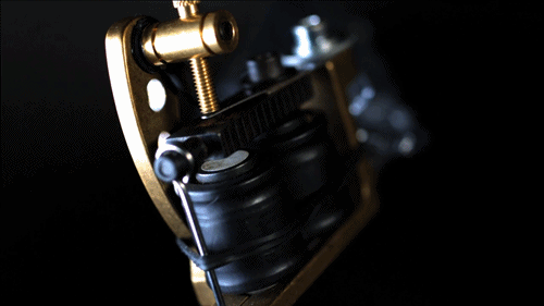 lacarpa:  Slow Motion Tattoo by GueT Deep