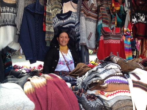 Last days have been quite busy so finally another post about Ecuador. This is the market of Otavalo.