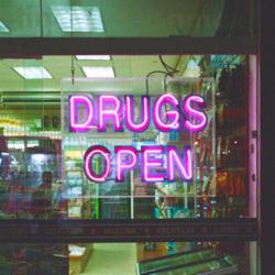 drugprincesss:  ૐ