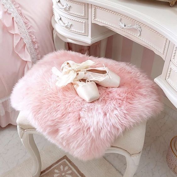 👸🏼 on Tumblr: Image tagged with princess, pink aesthetic, vintage