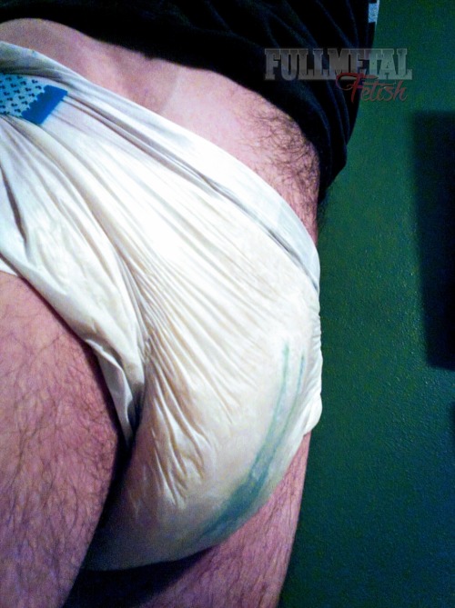 fullmetalfetish: Whoops.   Well, what do you do when you order diapers in the wrong size? You make it work.   Got these Tranquilities in a size too small so I’m giving them a squeeze and seeing how they hold up. At the very least I can use them as suffers