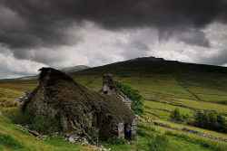 halls-of-nienna:   	Old Welsh Ruin par Kevin OBrian    	Via Flickr : 	I love to visit this cottage thankfully I never needed my coat too, I will catch a rainbow here one day I promise!  Image copyright  &lt;a href=“http://www.kevinobrian.co.uk/”