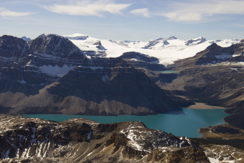 Bow Lake from Cirque Peak summit by Jérémy RONDAN