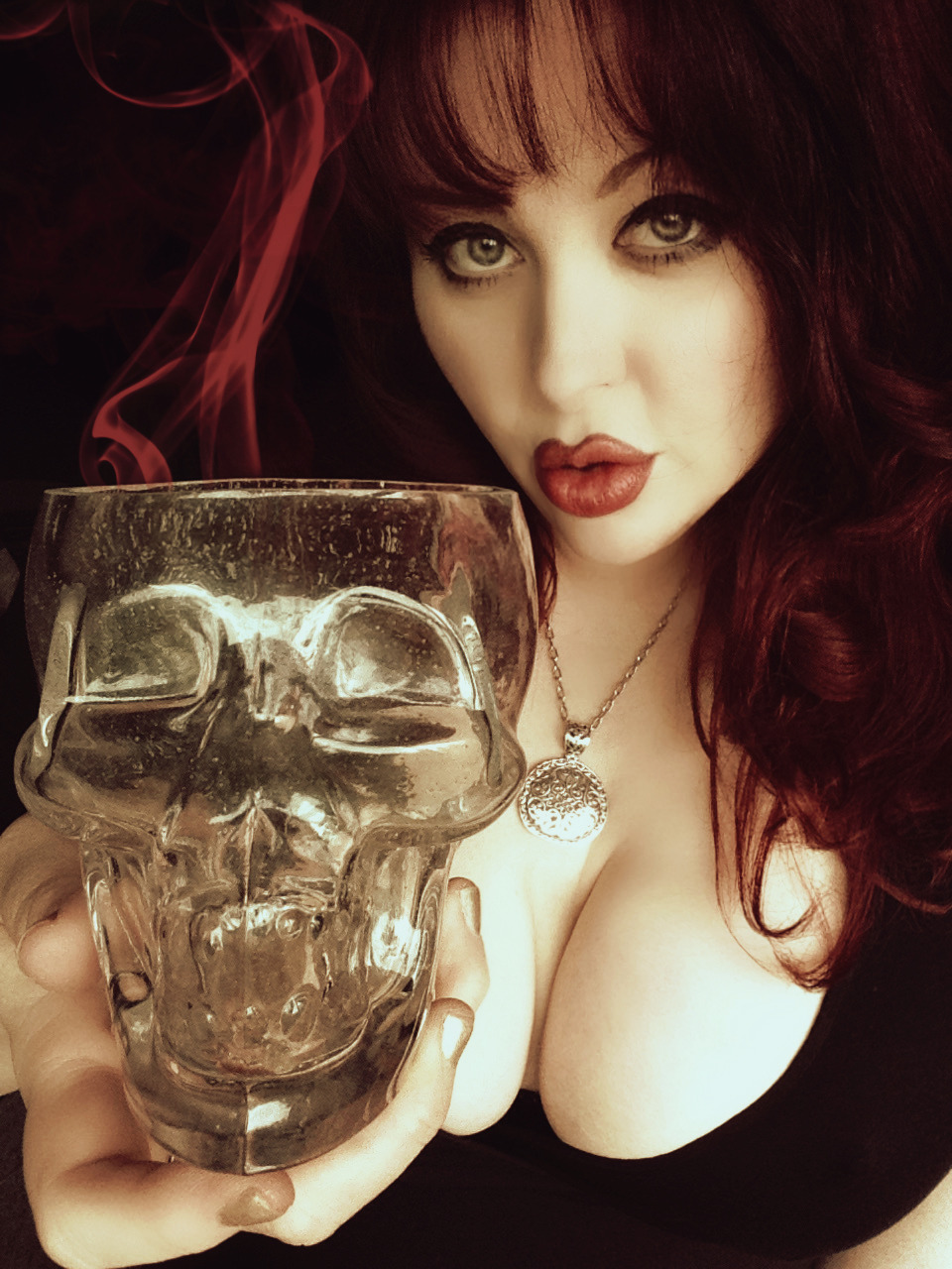 littlebunnysunshine:  have a sip!