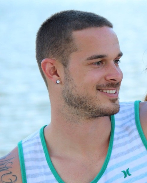 exclusivekiks:  Hot guy named Danny 