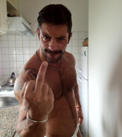Porn photo rickraunch:  You love straight Italian men