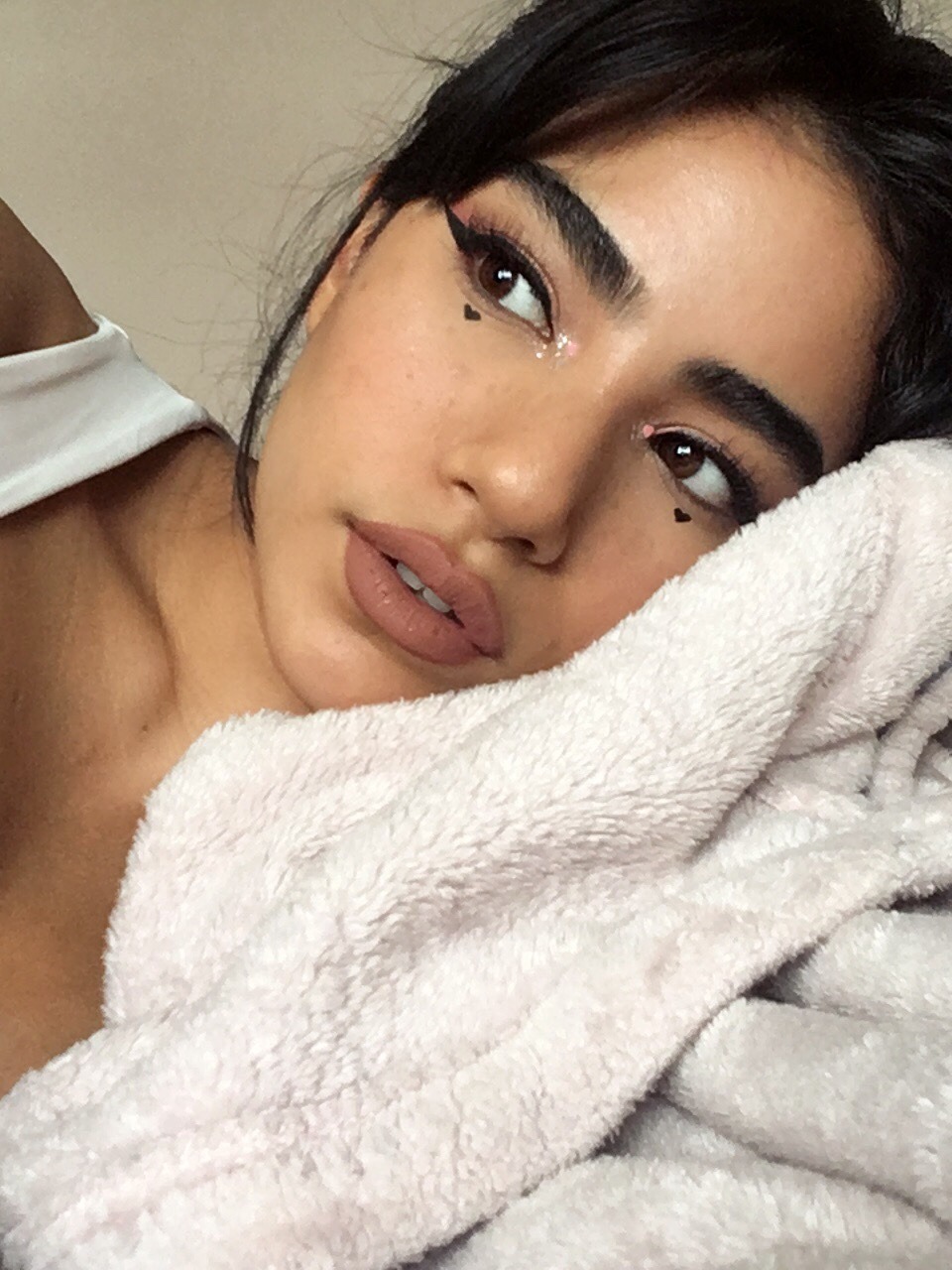 painfullybliss:  kykes:  xx  follow for more bliss 👑✨