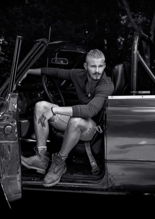 pietromaximoffsbum:  alexander–ludwig:  Alexander Ludwig photographed by Chris Haylett for THEYrep magazine.