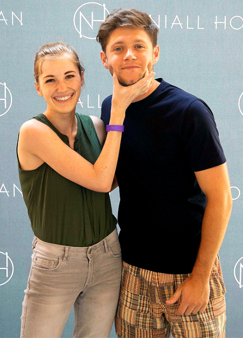 niallporn:“Can I squish your face?” “You can do whatever you want.”