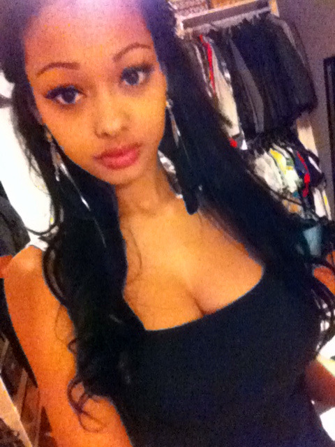 bigboobed-amateurhour:  Ebony girls