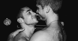 1of2dads:  benashvilla: Over 26 thousand followers, Over 28 thousand pics just for you and your dick, follow daddy 1 if you want to cum      http://1of2dads.tumblr.com/