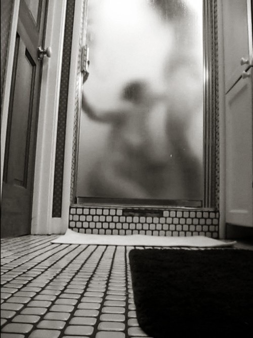 sh7774:  Washing the day away.