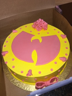 hiphopmusicblog:My daughter’s first birthday cake  Wu-Tang is for the children