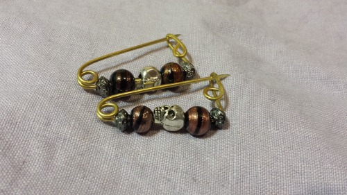 sofitheviking: Fibula pins I made. They are for sale! (Priced vary from $6 - $12) My friend makes pr