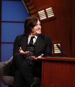 kthnxbyeeeee:  Norman Reedus on Late Night