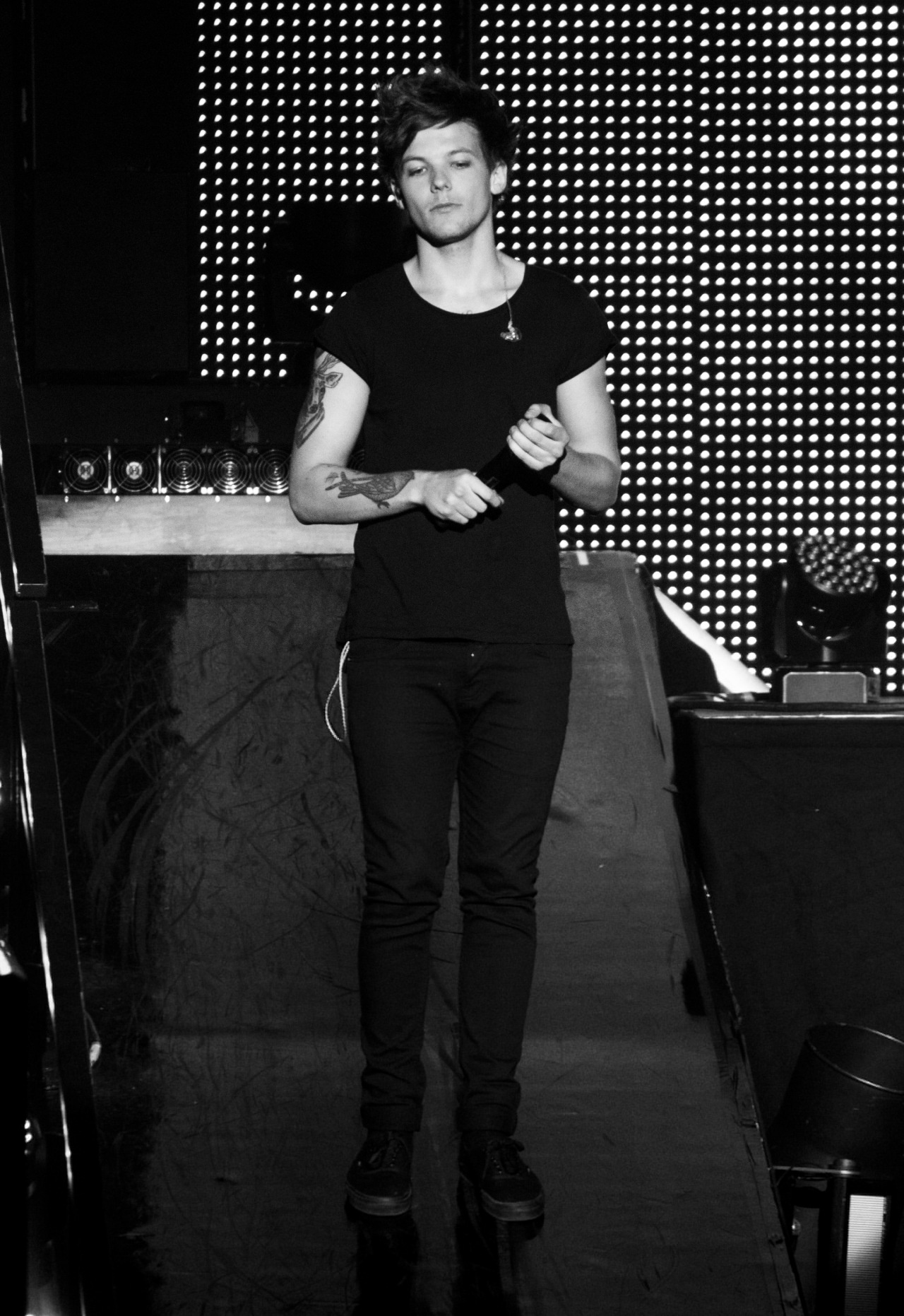 fuckyeahzourry:   (c) 