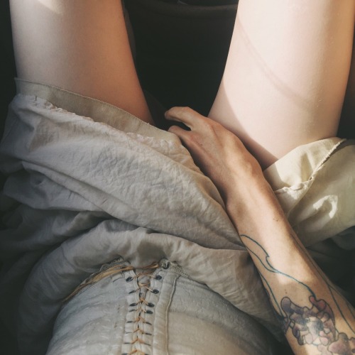 Porn photo vextape:  Backseat summer days haze   + @theaccretion