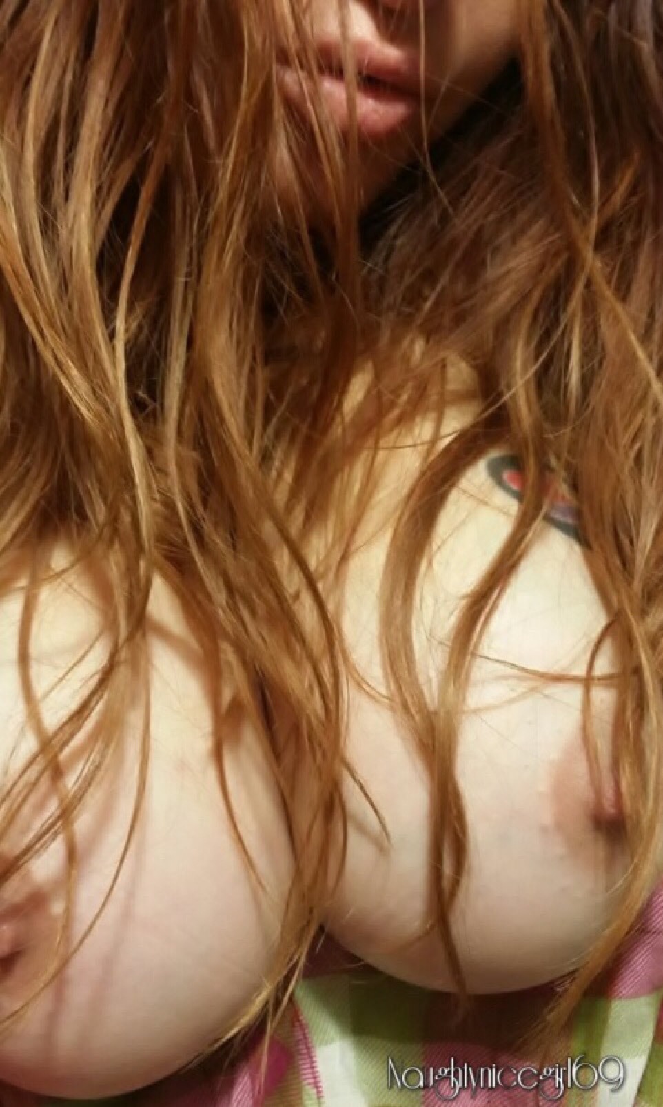 naughtynicegirl69:  rm1602:  Naughtynicegirl69. She gorgeous  :)OX I have always