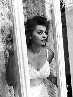 gatabella:  Sophia Loren 