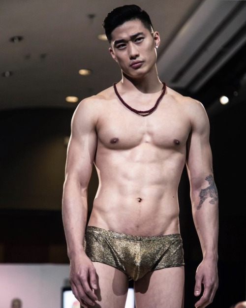 melaninmuscle:  JOEY KIHO KIM