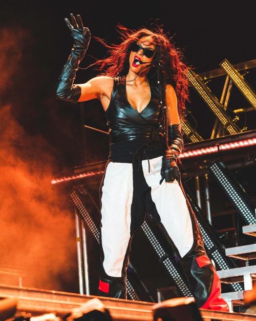  Ciara performing during night two of the Lovers and Friends Festival (May 15) 