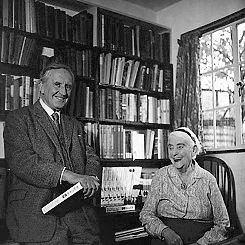 faramirs:  Happy Twelvety-third Birthday, Professor!   January 3rd, 1892 — September