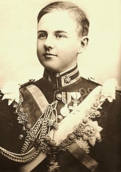 royaltyandpomp: THE PRINCE H.R.H. Prince