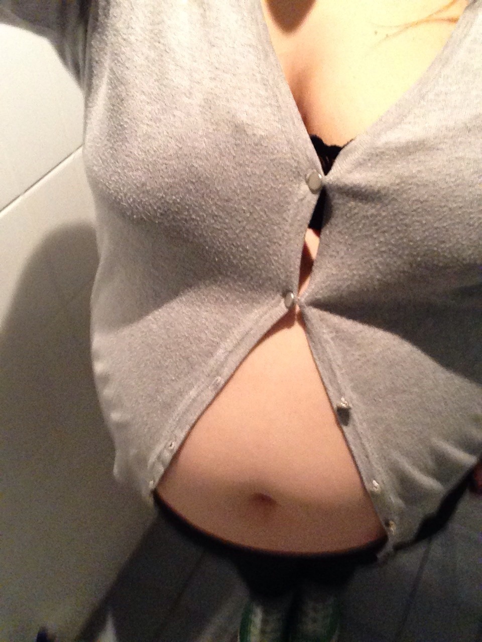 fat-bellynn: Fat belly small top