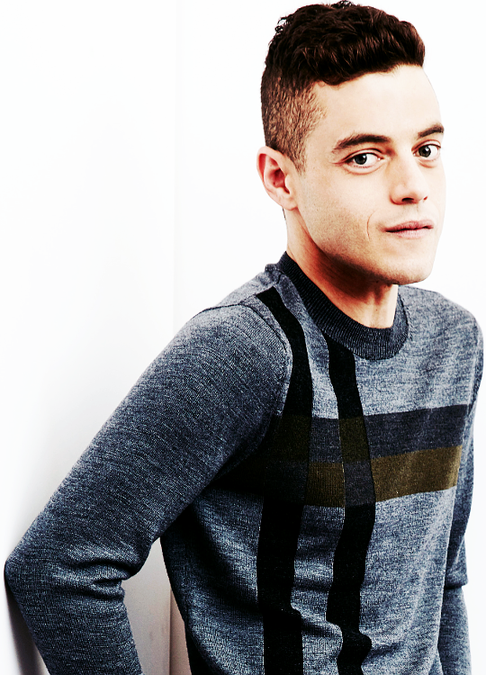cant-takeapictureofthis:  Rami Malek photographed by Maarten Boer at the 2015 Summer