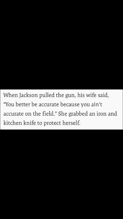 prettyboyshyflizzy:  56blogsstillcrazy:   She roasted him on her brink of death 